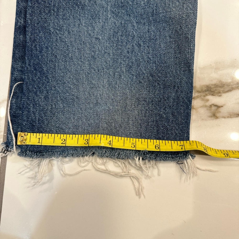 Current/Elliott Medium Blue Button-Fly Cropped Je… - image 6